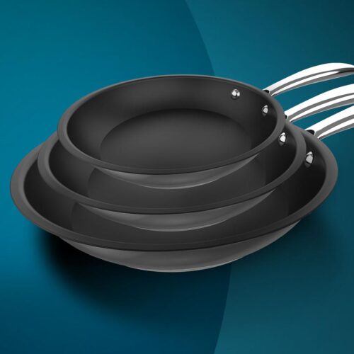 Imagen 2 Set de sartenes de acero inoxidable 18/10 con diámetros de 20, 24 y 28 cm. Revestimiento antiadherente, mangos remachados y aptas para inducción y horno.