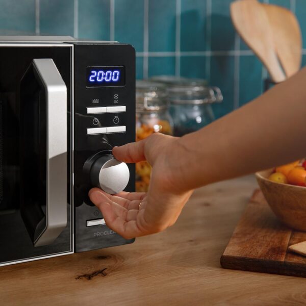 Imagen 6 Microondas Cecotec ProClean 5010 Inverter de 19 litros con tecnología avanzada para calentar y descongelar de forma uniforme conservando los nutrientes.