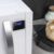 Imagen 4 Microondas Cecotec GrandHeat 2300 Flatbed Touch White de 23L y 800W. Tecnología sin plato, 8 funciones preconfiguradas y diseño elegante en color blanco.