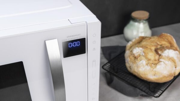 Imagen 4 Microondas Cecotec GrandHeat 2300 Flatbed Touch White de 23L y 800W. Tecnología sin plato, 8 funciones preconfiguradas y diseño elegante en color blanco.