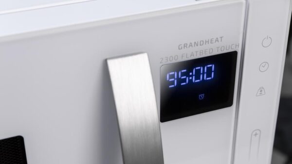 Imagen 7 Microondas Cecotec GrandHeat 2300 Flatbed Touch White de 23L y 800W. Tecnología sin plato, 8 funciones preconfiguradas y diseño elegante en color blanco.