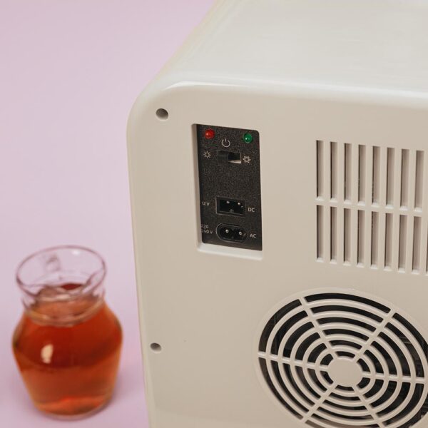 139-Imagen-8 Imagen 8 Mini frigorífico Bolero MiniCooling 20L Bahamas Pink con función frío/calor (7-65 ºC). Conexión 12V/220V ideal para coches, caravanas y uso doméstico.