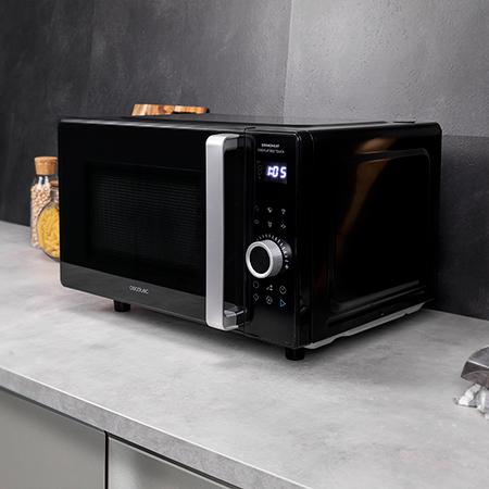 Imagen 5 Microondas digital GrandHeat 2500 Flatbed Touch Black de 25 L y 800 W. Tecnología sin plato para mayor espacio, panel táctil y 8 funciones preconfiguradas.