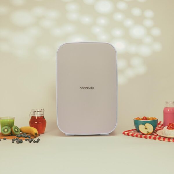 Imagen 5 Mini nevera Bolero MiniCooling 25L Bahamas Beige. Frío y calor de 7 a 65 ºC. Conexión 12V/220V ideal para coches, caravanas y hogar. Portátil y eficiente.