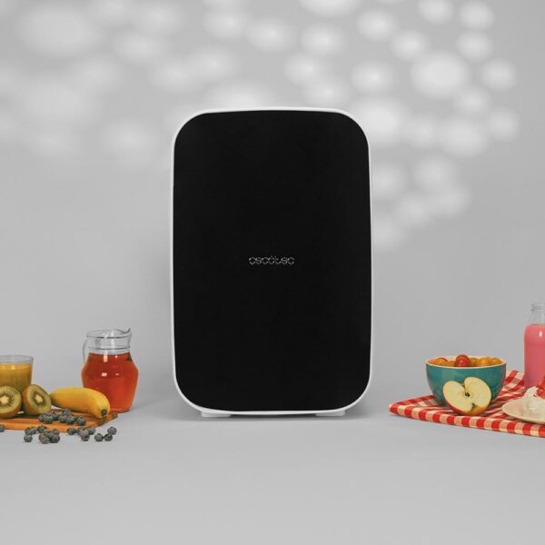 Imagen 5 Mini frigorífico Bolero MiniCooling 25L Bahamas Black. Función frío/calor (7-65 ºC) y conexión 12V/220V. Ideal para viajes, coches, caravanas y uso doméstico.