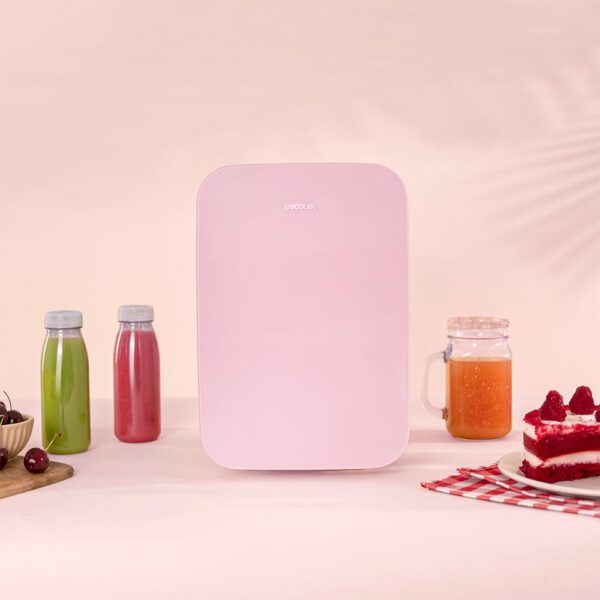 Imagen 5 El Bolero MiniCooling 6L Bahamas Pink es un frigorífico portátil de 6 litros con función frío y calor, compatible con 12V y 220V, ideal para coches y caravanas.