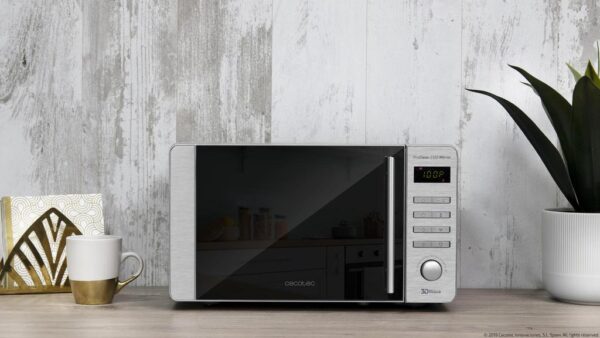 Imagen 3 Microondas Cecotec ProClean 5120 Inox de 20 L con 700 W y grill de 800 W. Incorpora revestimiento Ready2Clean, tecnología 3DWave y puerta de espejo.