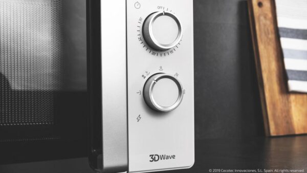 Imagen 4 Microondas Cecotec Proclean 4010 de 23 litros y 700 W de potencia. Su revestimiento interior Ready2Clean facilita la limpieza repeliendo la suciedad.