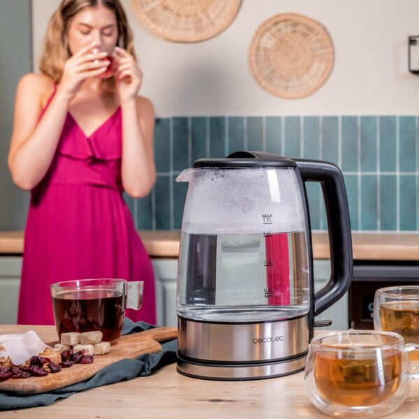 Imagen 3 Hervidor de agua eléctrico de 1,7 L y 2200 W con cuerpo de vidrio de borosilicato. Resistente, libre de BPA y con iluminación LED interior para fácil control.