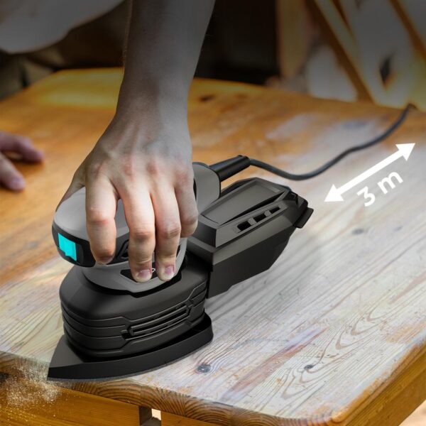 Imagen 7 Lijadora orbital PerfectSurface 180 Delta de Cecotec con 180 W de potencia. Su diseño triangular permite un lijado preciso en esquinas y bordes difíciles.