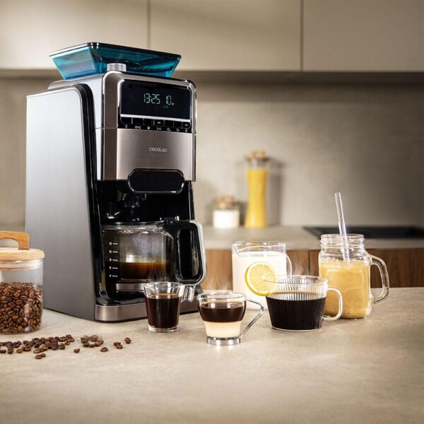 Imagen 7 Cafetera de goteo Coffee 66 Grind & Brew con molinillo integrado, 1000 W, capacidad de 12 tazas y función Aroma para obtener el mejor sabor en cada taza.