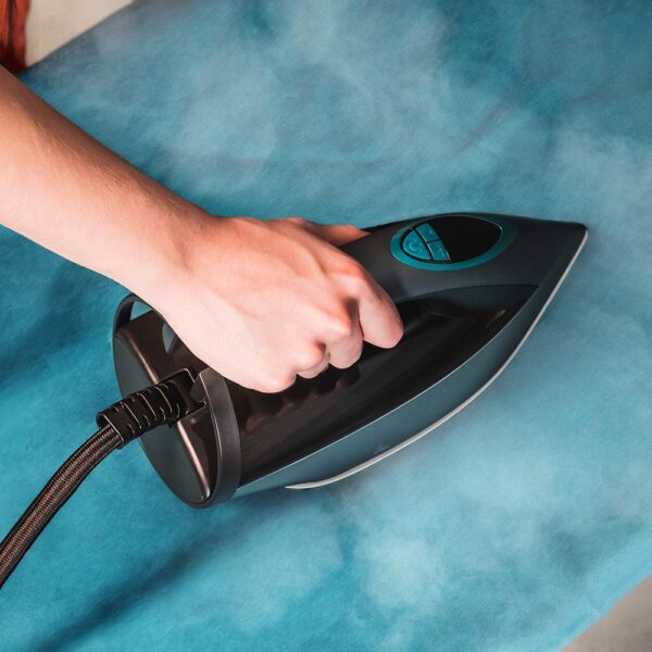 Imagen 6 Centro de planchado IronHero 3200 Station con 3200 W, 8 bares de presión, vapor continuo de 150 g/min y golpe de 420 g/min. Suela cerámica y sistema antical.