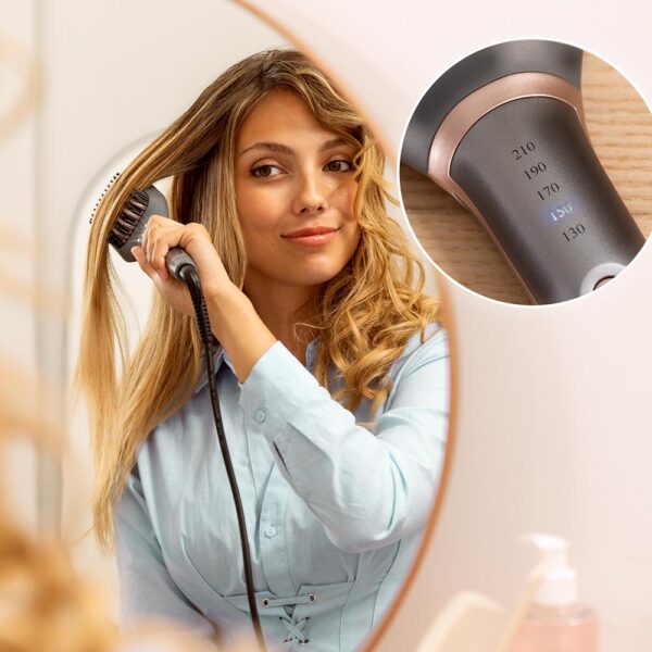 Imagen 5 Cepillo alisador Bamba InstantCare SquareBrush con revestimiento de cerámica y temperatura regulable de 130ºC a 210ºC para un alisado rápido y profesional.