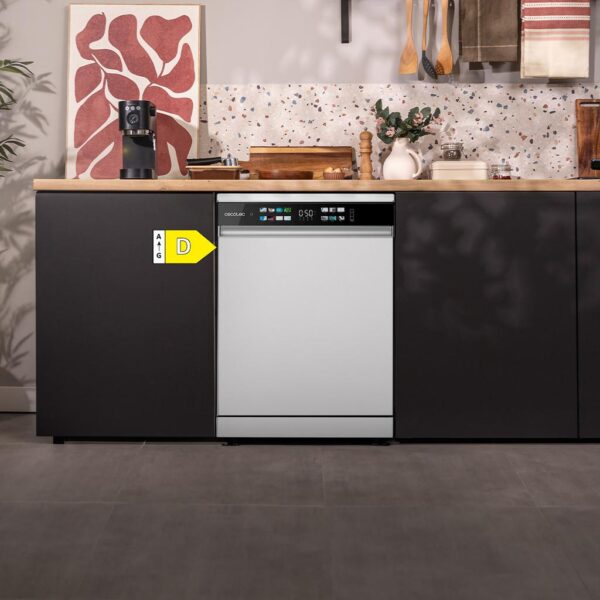 Imagen 7 Lavavajillas Bolero Aguazero 6210 D de 60 cm con capacidad para 15 cubiertos, clase D, pantalla FullColor XXL, tercera bandeja y 14 programas especializados.