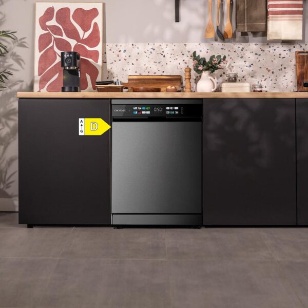 221-Imagen-7 Imagen 7 Lavavajillas Bolero Aguazero 6210 Dark D de 60 cm con capacidad para 15 cubiertos, clase energética D, 14 programas, pantalla FullColor XXL y sistema Dry+.