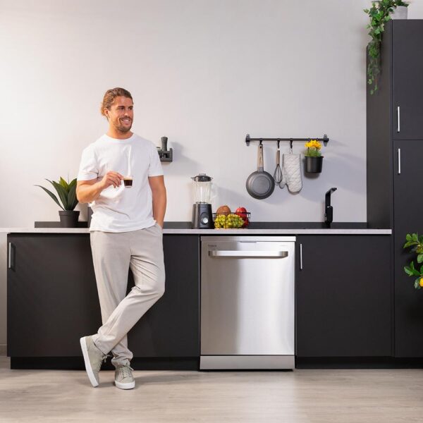 2361-Imagen-6 Imagen 6 Lavavajillas Cecotec Bolero Aguazero 6800 Stainless Steel de 14 cubiertos. Eficiencia energética Clase C, 8 programas, sistema ION y filtro ABT antibacteriano.