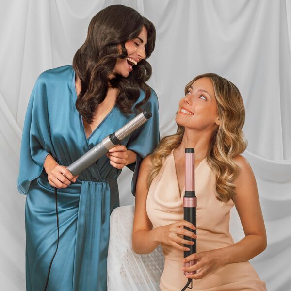 244-Imagen-4 Imagen 4 Moldeador Cecotec Bamba CeramicCare 2in1 AirGlam Black con tecnología Coanda, motor digital de 1400 W y revestimiento de cerámica y queratina para un cabello sano.