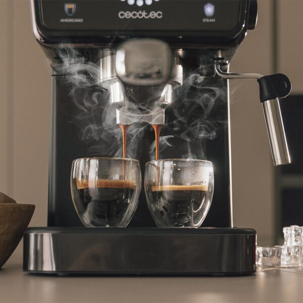 Imagen 7 Cafetera express Power Espresso Touch ColdBrew de 20 bares con función Cold Brew y vaporizador orientable. Ideal para espresso, cappuccino y café en frío.