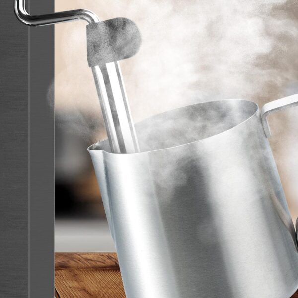 Imagen 6 Cafetera express Cafelizzia ColdBrew de Cecotec con 20 bares, vaporizador orientable y tecnología para café en frío. Calentamiento rápido y diseño compacto.