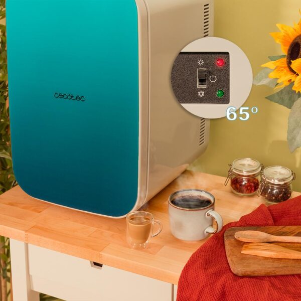 2703-Imagen-7 Imagen 7 Frigorífico retro Bolero MiniCooling 25L Bahamas Pat 1 de Cecotec. Capacidad de 25 litros, función frío/calor (7-65 ºC) y conexión 12V-220V para coche y hogar.