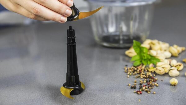 Imagen 7 Picadora eléctrica TitanGlass 1000 de 400 W con cuchillas de titanio y bol de vidrio de 1L. Tritura, pulveriza y pica hielo con sistema ControlSpeed.