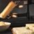 3081-Imagen-6 Imagen 6 Raclette Cheese&Grill 6000 Black de 600 W con función grill y acabados en acero inoxidable. Incluye parrilla antiadherente, termostato regulable y espátulas.