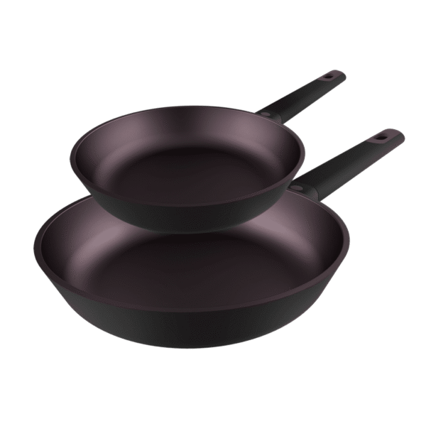 Vista frontal del Set de 6 cuchillos Cecotec Swiss Chef color negro con hojas de acero inoxidable y revestimiento cerámico en su caja original