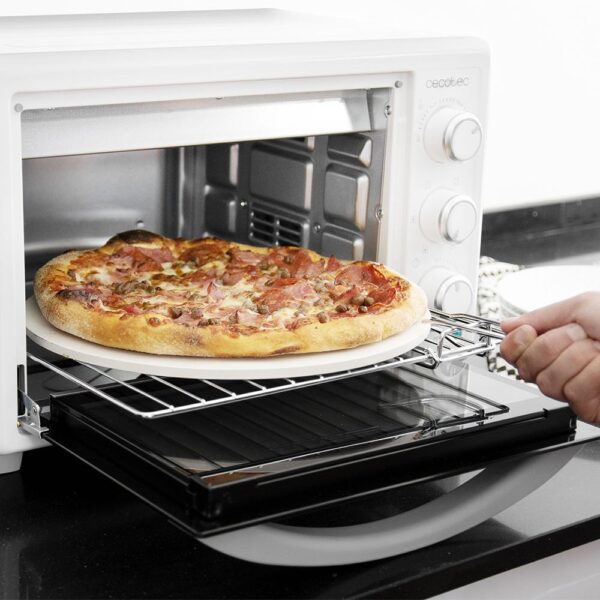 Imagen 3 Horno de sobremesa Cecotec Bake&Toast 2600 White 4Pizza de 26 litros. Incluye piedra para pizzas, convección y 6 funciones para resultados profesionales en casa.