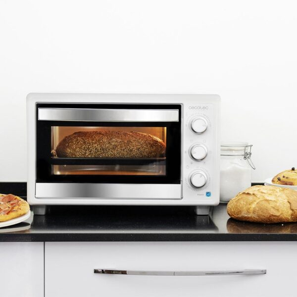 Imagen 5 Horno de sobremesa Cecotec Bake&Toast 2600 White 4Pizza de 26 litros. Incluye piedra para pizzas, convección y 6 funciones para resultados profesionales en casa.