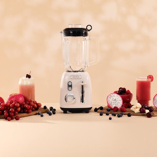 Imagen 4 Batidora de vaso Power Black Titanium RetroBeige de 1200W con cuchillas de titanio negro y jarra de cristal de 1,5L. Diseño retro y potencia máxima.