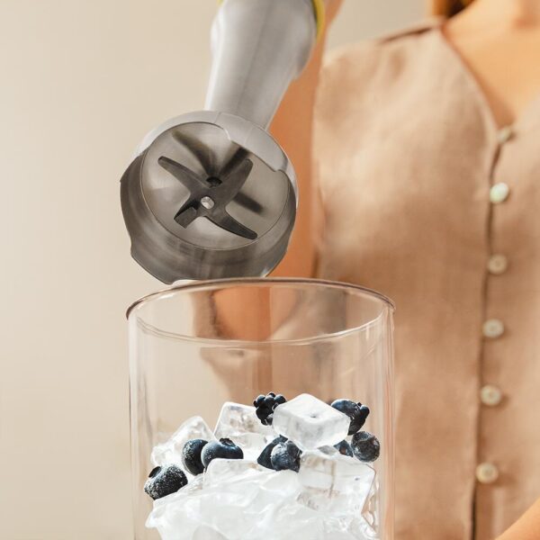 Imagen 8 Batidora Cecotec Katana 15 Jar D de 1500 W con pie XL, tecnología Perreo Move y 21 velocidades. Logra resultados profesionales en segundos sin salpicaduras.