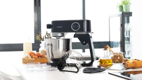 Imagen 7 Batidora amasadora Twist&Fusion 4000 Luxury Black con motor DC de 800 W, cuerpo de aluminio fundido y bol de 5,2 L. Ideal para repostería profesional en casa.