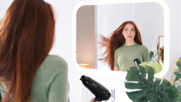 Imagen 8 Secador de pelo iónico Bamba IoniCare 5450 Power&Go Pro Fire de 2400 W. Incluye ion real, gran caudal de aire, aire frío y difusor para un acabado profesional.