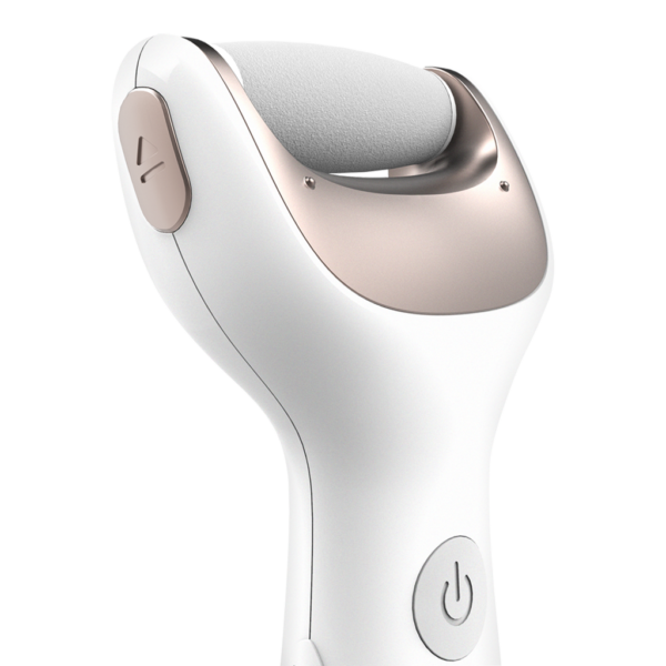 Imagen 2 Lima eléctrica para pies Cecotec Bamba SkinCare Silky con batería de litio. Cuenta con diseño ergonómico, uso inalámbrico o con cable y 2 rodillos distintos.