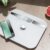 Imagen 7 Báscula de baño Cecotec EcoPower 10200 Smart Healthy White sin pilas. Conexión App, vidrio templado y sensores de alta precisión para un control exacto.