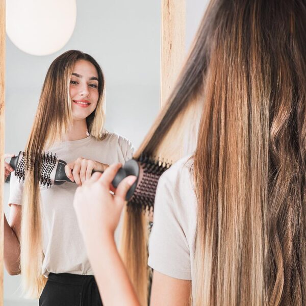 Imagen 5 Cepillo alisador de aire Bamba CeramicCare Single con 1200 W, revestimiento cerámico y 3 temperaturas para un cabello suave, brillante y sin encrespamiento.