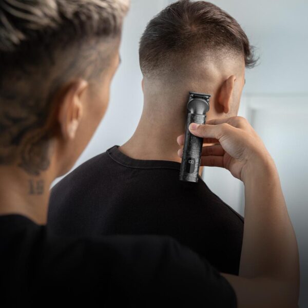 Imagen 6 Perfiladora de pelo Bamba PrecisionCare Samurai Profiling con cuchillas cerámicas, palanca de ajuste 0.5-3.5 mm y 4 peines guía para un corte preciso y suave.