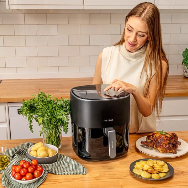 Imagen 8 Freidora de aire digital de 6,5 L y 1700 W con tecnología PerfectCook. Cocina sana con solo una cucharada de aceite, temperatura regulable y 12 modos de cocción.