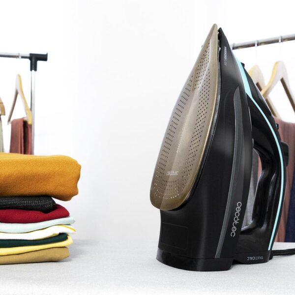 5103-Imagen-7 Imagen 7 Plancha de vapor inteligente de 3100 W con doble suela anodizada, pantalla LCD y golpe de vapor de 200 g/min. Resultados profesionales en todo tipo de tejidos.