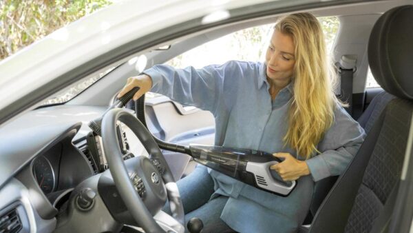 Imagen 5 Aspirador de mano Conga PopStar Micro 18,5 V Animal Hand de 110 W. Tecnología ciclónica para sólidos y líquidos con accesorio especial para pelos de mascota.