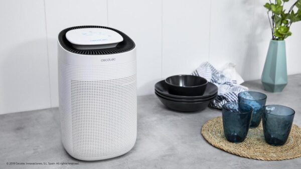 Imagen 6 Deshumidificador BigDry 2500 Pure Light de Cecotec con capacidad de 750 ml/día y depósito de 1 L. Ideal para estancias de 25 m² con funcionamiento silencioso.