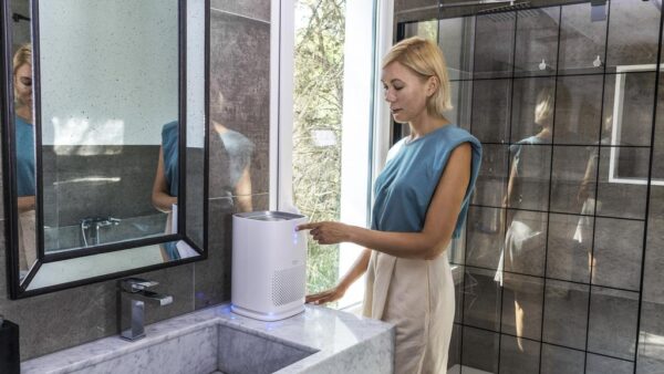 Imagen 4 Purificador de aire Cecotec TotalPure 1500 Connected con Wi-Fi, triple filtración y sensor PM 2.5. Limpieza eficiente para estancias de hasta 40 m³.