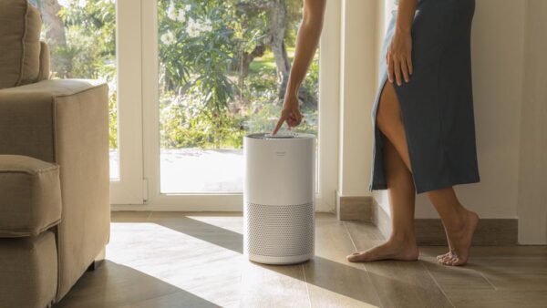 Imagen 4 Purificador de aire Cecotec TotalPure 2000 Connected con Wi-Fi, 160 CADR y 3 etapas de filtrado. Elimina partículas nocivas en estancias de hasta 50 m³.