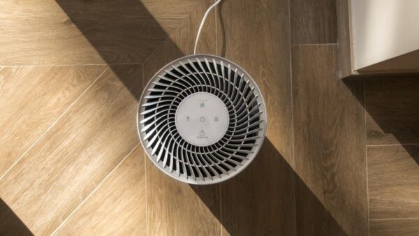 Imagen 6 Purificador de aire Cecotec TotalPure 2000 Connected con Wi-Fi, 160 CADR y 3 etapas de filtrado. Elimina partículas nocivas en estancias de hasta 50 m³.