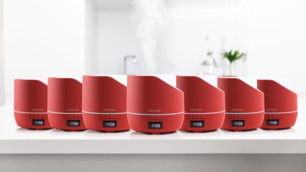 Imagen 3 Difusor de aroma Cecotec PureAroma 500 Smart Garnet de 500 ml con pantalla LED, temporizador 12h y función despertador. Cobertura de 30 m² y tres modos.