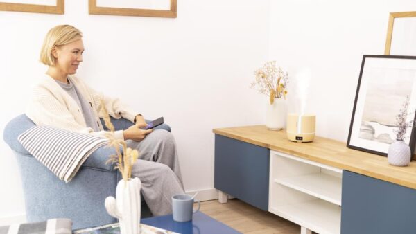 5643-Imagen-8 Imagen 8 Difusor de aromas de 500 ml con control por App, altavoz Bluetooth y pantalla LED. Humidificador ultrasónico con cobertura de 30 m² y temporizador de 12 horas.