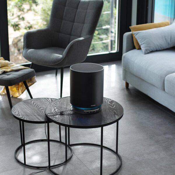 Imagen 6 Purificador de aire Cecotec con 130 CADR, 4 etapas de filtrado y control Wi-Fi. Elimina partículas nocivas en estancias de hasta 40 m³ con eficiencia y bajo consumo.