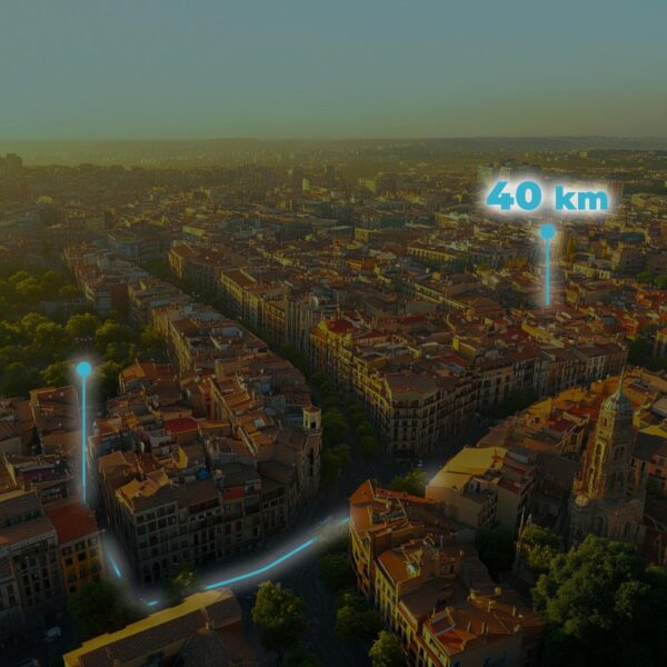 Imagen 7 Patinete eléctrico Cecotec Bongo G40 XXL Connected con 700 W de potencia máxima, autonomía de 40 km y neumáticos de 10". Homologado por la normativa DGT.