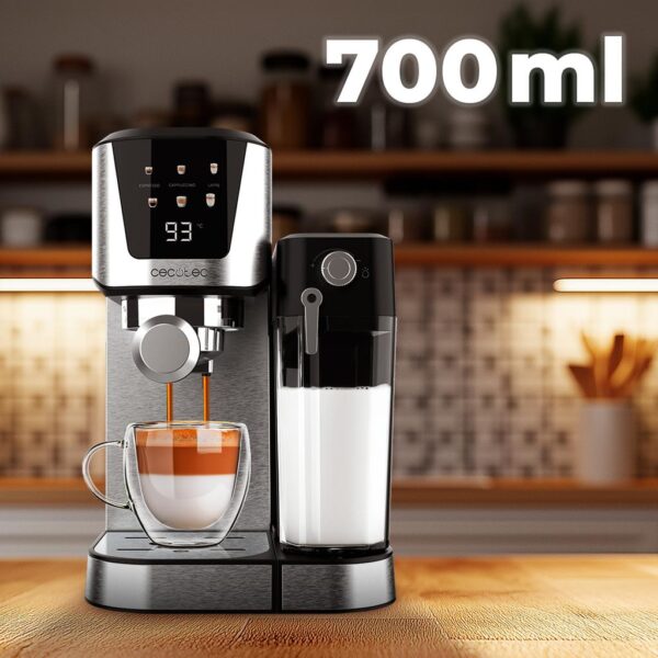 Imagen 8 Cafetera semiautomática Power Espresso 20 Cream de Cecotec con 20 bares, 1350 W y pantalla táctil. Prepara espresso, cappuccino y latte con vaporizador profesional.