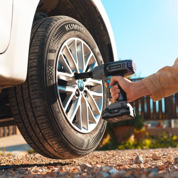 Imagen 4 Llave de impacto CecoRaptor Perfect Impact 2020 Ultra con 400 Nm, batería de 20V y 2000 mAh. Potencia y precisión para trabajos profesionales de atornillado.